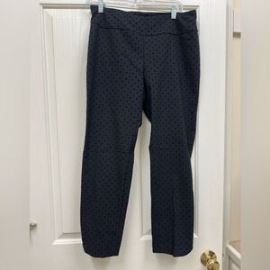 Soft Surroundings black cropped pants with velvet polka dots size Medium Petite